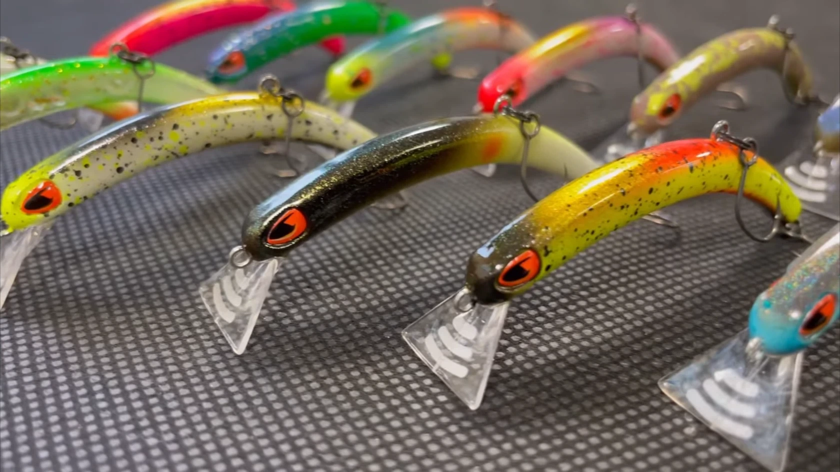 PROBAITS Tumbling Banana Forellenwobbler in verschiedenen Farbvarianten